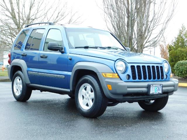 2005 Jeep Liberty Sport 4WD 126K Miles 6Cyl Moon roof Brand NewTires   - Photo 2 - Portland, OR 97217