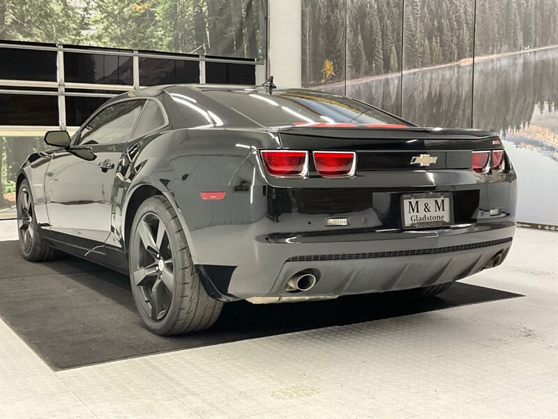 2012 Chevrolet Camaro LT Coupe RS PKG / Leather / Sunroof / 51,000 MILES  /SUPER SHARP / Leather & Heated Seats / Heads Up Display / LOCAL CAR - Photo 7 - Gladstone, OR 97027