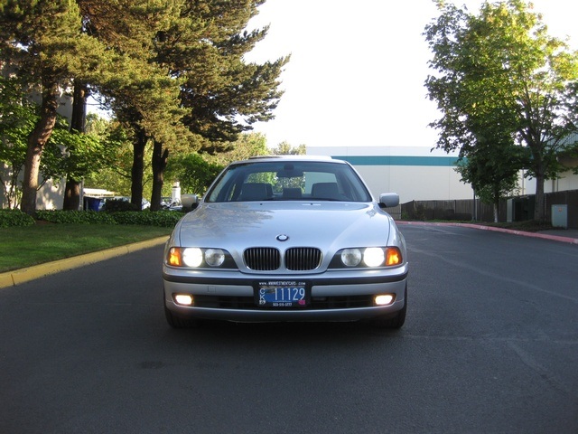 2000 BMW 540i V8 6-Speed /Sport,Premium,Winter PKGS/1-Owner   - Photo 2 - Portland, OR 97217