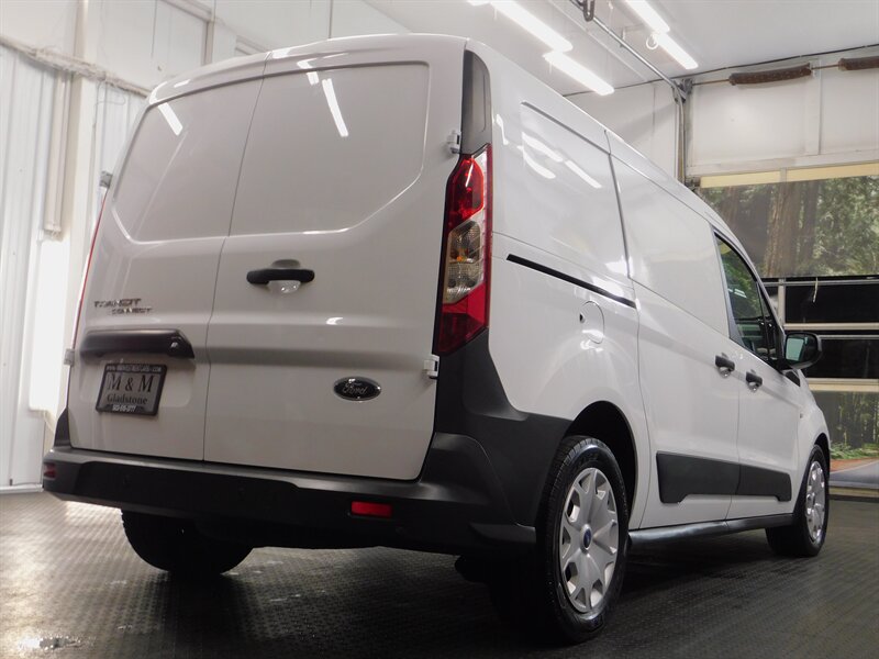 2017 Ford Transit Connect XL Cargo Van / 1-OWNER / 4Cyl / ONLY 79,000 MILES   - Photo 8 - Gladstone, OR 97027