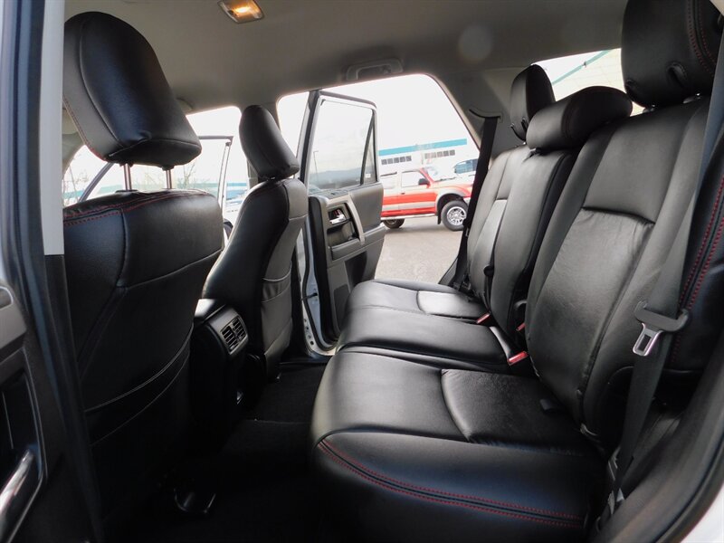 2020 Toyota 4Runner TRD PRO CUSTOM UPGRADE / TRD Pro Leather / LIFTED - Photo 16 - Portland, OR 97217