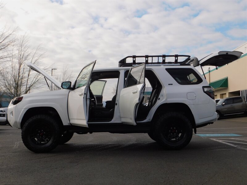 2020 Toyota 4Runner TRD PRO CUSTOM UPGRADE / TRD Pro Leather / LIFTED - Photo 26 - Portland, OR 97217