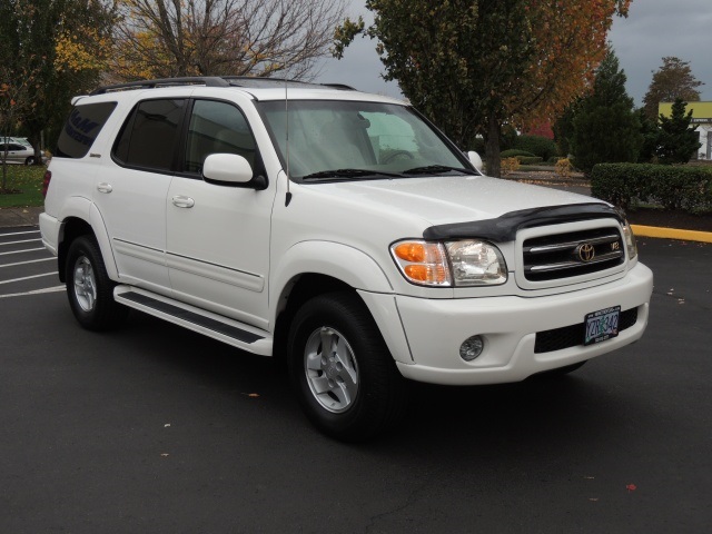 2002 Toyota Sequoia Limited Edition 3rd Row Seats 4WD DVD 1-Owner   - Photo 2 - Portland, OR 97217
