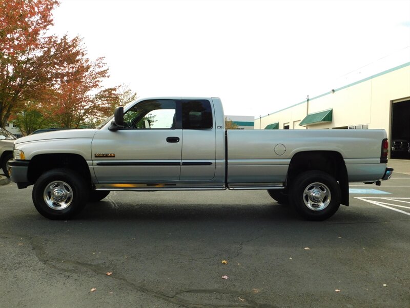 2001 Dodge Ram 2500 Laramie4X4 5.9L Cummins Diesel/1-OWNER / 70K MILES   - Photo 3 - Portland, OR 97217