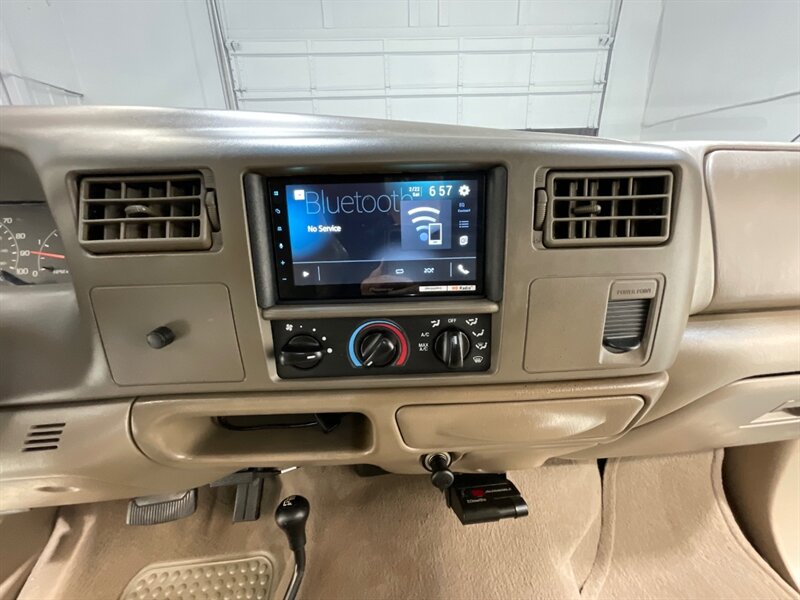 2001 Ford F-250 Lariat 7.3L DIESEL 4X4 / LIFTED w.37inc MUD TIRES / LONG BED / ZERO RUST / LEATEHR HEATED SEATS - Photo 17 - Gladstone, OR 97027