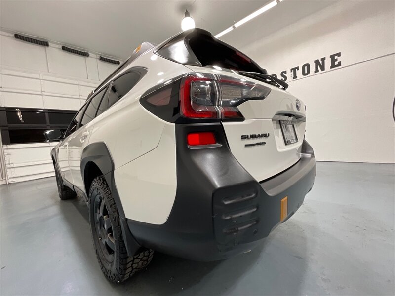 2022 Subaru Outback Wilderness Wagon AWD / Sunroof / Leather / 1-OWNER / Navi & Camera / Leather heated Seats - Photo 54 - Gladstone, OR 97027