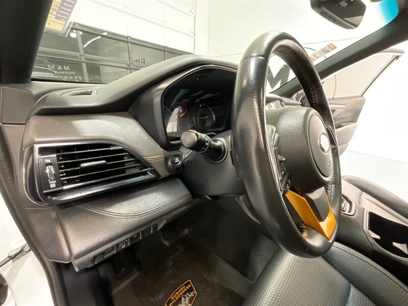 2022 Subaru Outback Wilderness Wagon AWD / Sunroof / Leather / 1-OWNER / Navi & Camera / Leather heated Seats - Photo 34 - Gladstone, OR 97027