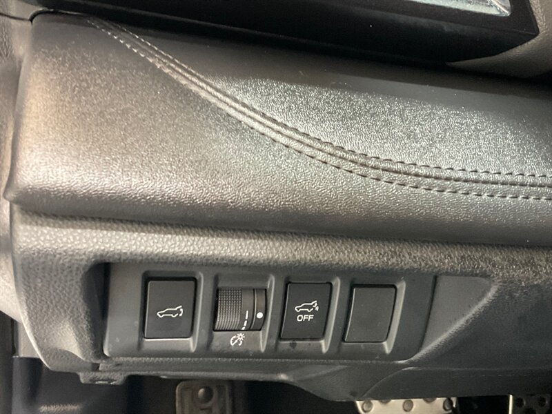 2022 Subaru Outback Wilderness Wagon AWD / Sunroof / Leather / 1-OWNER / Navi & Camera / Leather heated Seats - Photo 20 - Gladstone, OR 97027