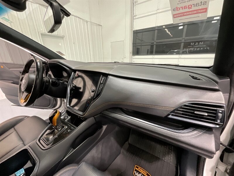 2022 Subaru Outback Wilderness Wagon AWD / Sunroof / Leather / 1-OWNER / Navi & Camera / Leather heated Seats - Photo 35 - Gladstone, OR 97027