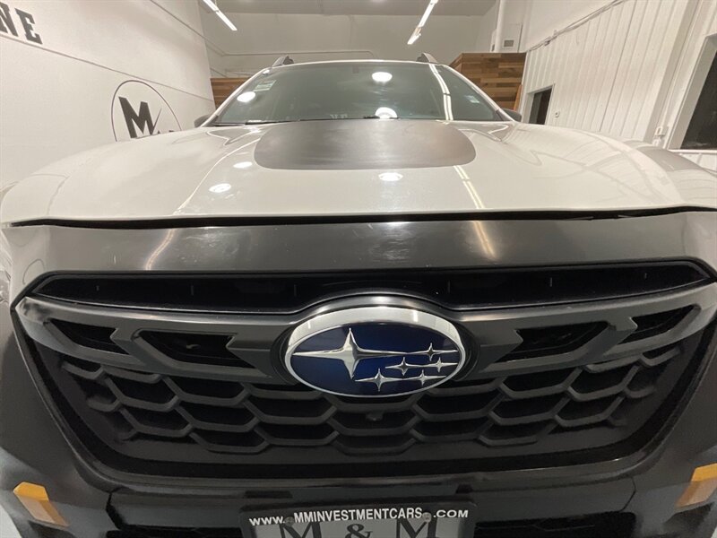 2022 Subaru Outback Wilderness Wagon AWD / Sunroof / Leather / 1-OWNER / Navi & Camera / Leather heated Seats - Photo 30 - Gladstone, OR 97027