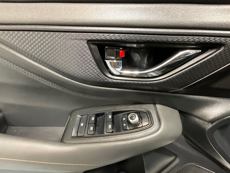 2022 Subaru Outback Wilderness Wagon AWD / Sunroof / Leather / 1-OWNER / Navi & Camera / Leather heated Seats - Photo 33 - Gladstone, OR 97027