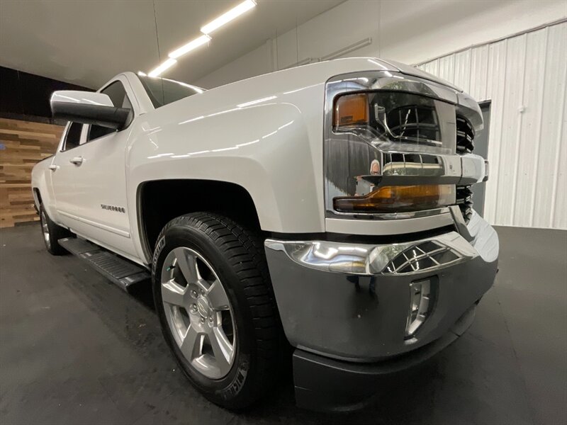 2017 Chevrolet Silverado 1500 LT Crew Cab 4X4 / 5.3L V8 / Leather / LONG BED 6.5  Leather & Heated Seats / Backup Camera / SUPER CLEAN / 75,000 MILES - Photo 9 - Gladstone, OR 97027