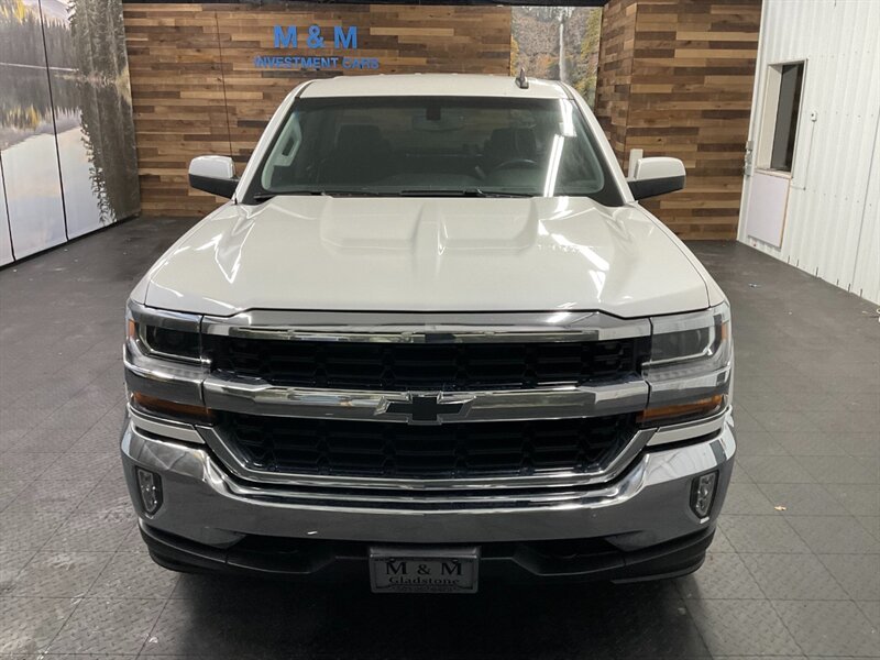 2017 Chevrolet Silverado 1500 LT Crew Cab 4X4 / 5.3L V8 / Leather / LONG BED 6.5  Leather & Heated Seats / Backup Camera / SUPER CLEAN / 75,000 MILES - Photo 5 - Gladstone, OR 97027