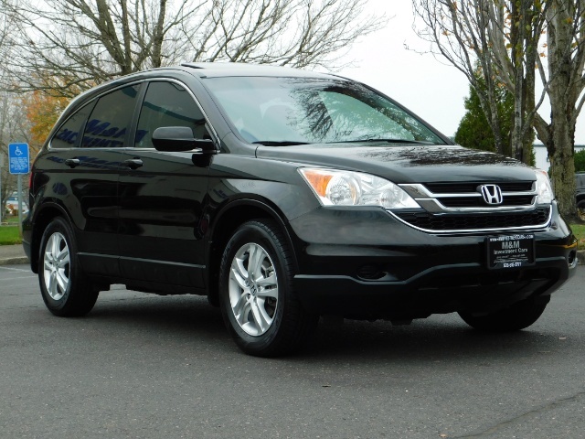2011 Honda CR-V EX-L / Leather / NAV / Sunroof / Excllnt Condition   - Photo 2 - Portland, OR 97217