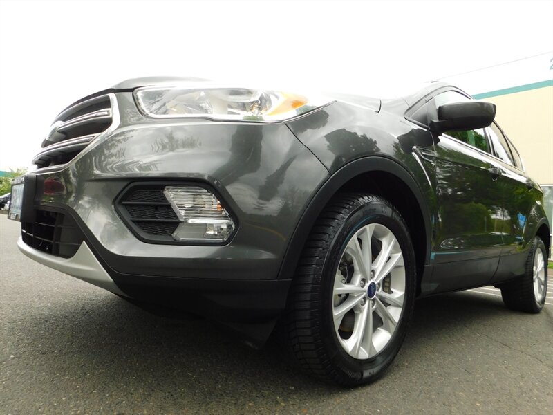 2017 Ford Escape SE / AWD / 1-OWNER / Backup Camera / Excel Cond - Photo 21 - Portland, OR 97217