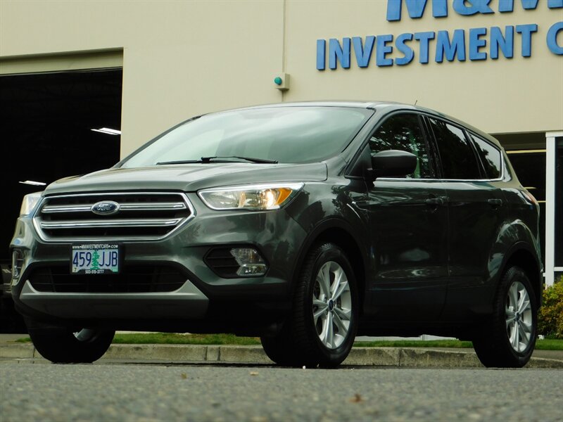 2017 Ford Escape SE / AWD / 1-OWNER / Backup Camera / Excel Cond - Photo 41 - Portland, OR 97217