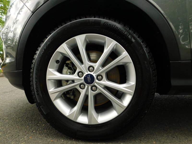 2017 Ford Escape SE / AWD / 1-OWNER / Backup Camera / Excel Cond - Photo 19 - Portland, OR 97217