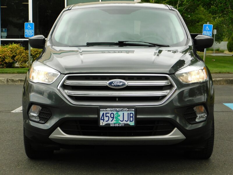 2017 Ford Escape SE / AWD / 1-OWNER / Backup Camera / Excel Cond - Photo 5 - Portland, OR 97217
