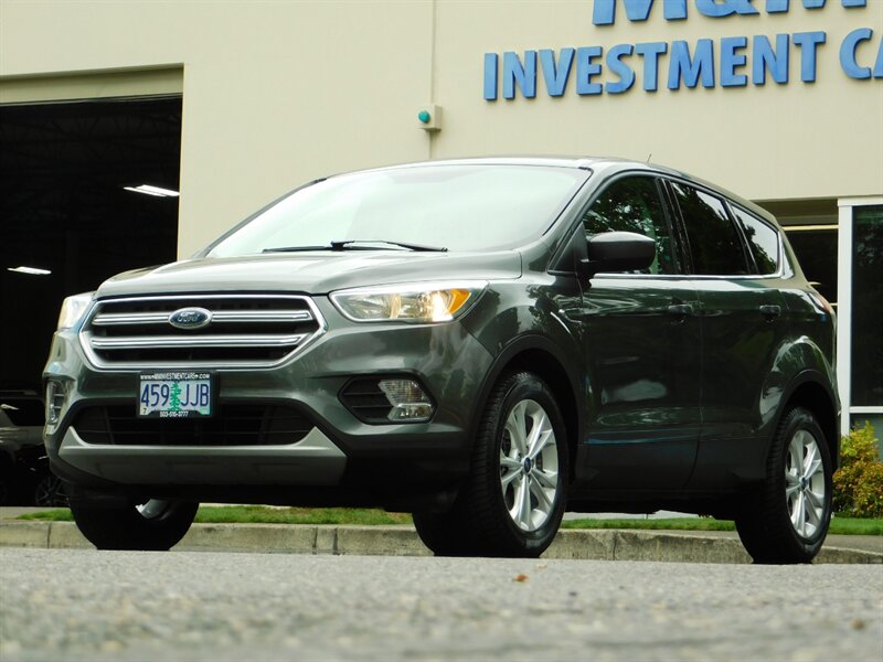 2017 Ford Escape SE / AWD / 1-OWNER / Backup Camera / Excel Cond - Photo 42 - Portland, OR 97217