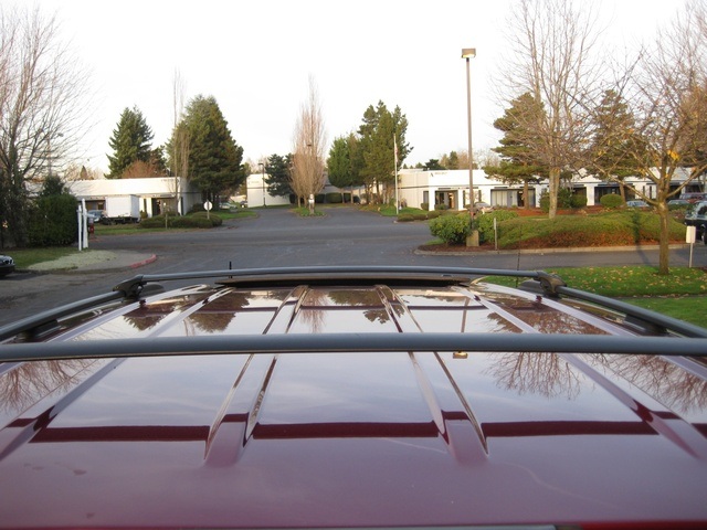 2004 GMC Yukon Denali AWD *3RD Seat* NAVIGATION *1-Owner*   - Photo 19 - Portland, OR 97217