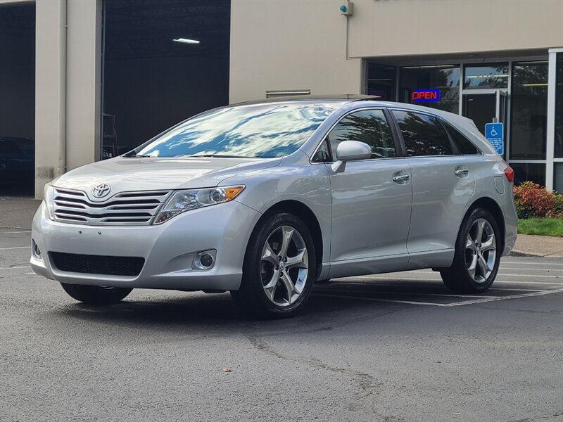 2009 Toyota Venza XLE V6 / AWD / LEATHER / CAM / PANORAMIC ROOF  / All Wheel Drive / Fully Loaded - Photo 1 - Portland, OR 97217