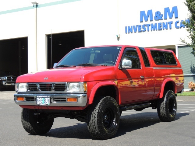 1997 Nissan Truck SE / 4X4 / V6 / 5-Speed Manual / New Tires /LIFTED   - Photo 2 - Portland, OR 97217