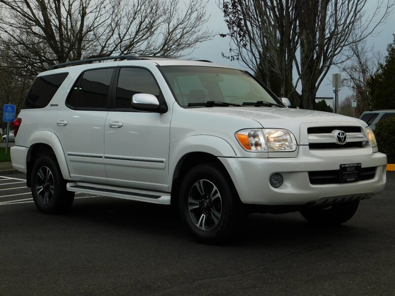 2007 Toyota Sequoia Limited SUV 4WD / 3RD Seat / DVD Player / CLEAN   - Photo 2 - Portland, OR 97217