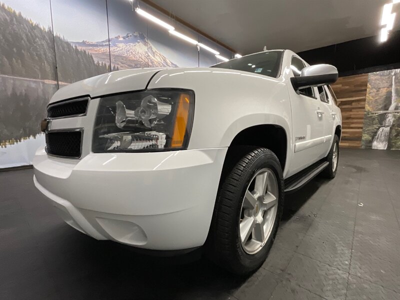 2007 Chevrolet Tahoe LTZ Sport Utility 4X4 / Leather / DVD / Navigation  Backup Camera / Sunroof / 3RD ROW SEAT / SHARP & CLEAN !! - Photo 9 - Gladstone, OR 97027