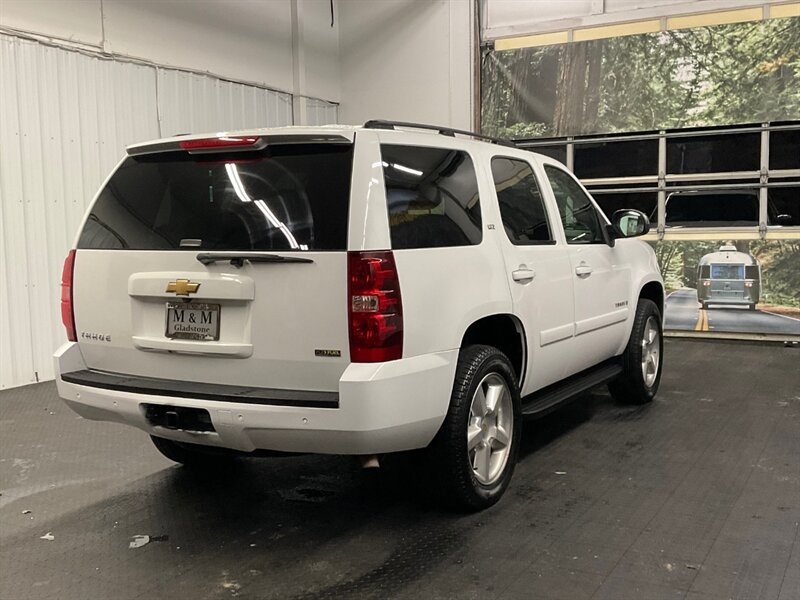2007 Chevrolet Tahoe LTZ Sport Utility 4X4 / Leather / DVD / Navigation  Backup Camera / Sunroof / 3RD ROW SEAT / SHARP & CLEAN !! - Photo 8 - Gladstone, OR 97027