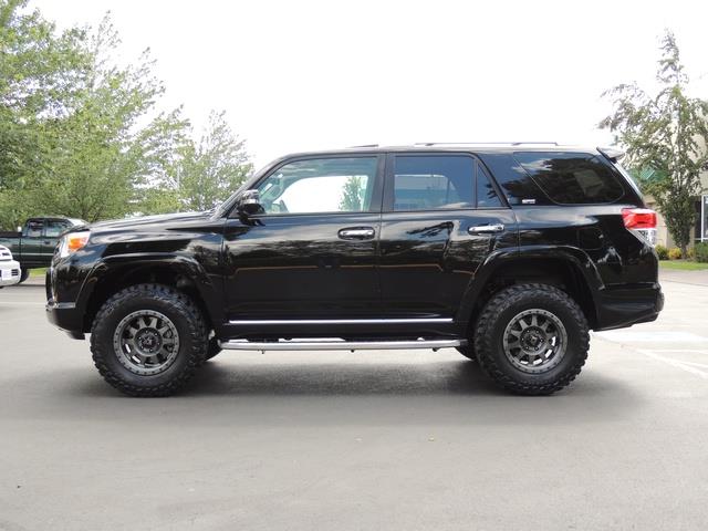 2013 Toyota 4Runner SR5 / 4WD / Leather / 1-OWNER / LIFTED LIFTED   - Photo 3 - Portland, OR 97217