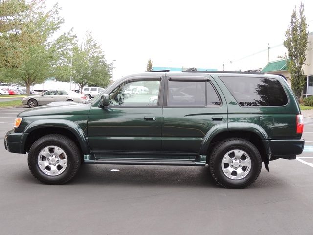 2001 Toyota 4Runner SR5 / SPORT / 4X4 / 6Cyl 3.4L / Excel Cond   - Photo 3 - Portland, OR 97217