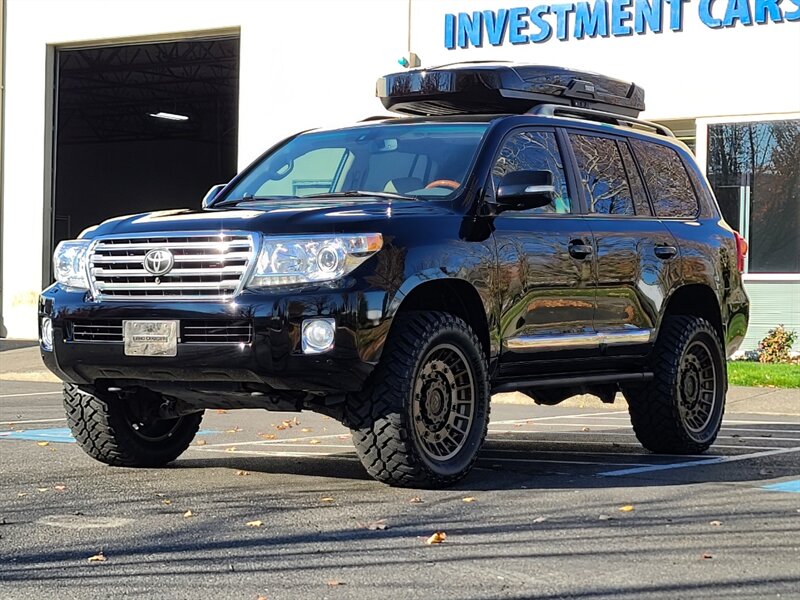 2015 Toyota Land Cruiser 4X4 / CRAWL CONTROL / BRAND NEW SUSPENSION LIFT  / NEW WHEELS & TIRES / THULE BOX / LOADED !! - Photo 1 - Portland, OR 97217