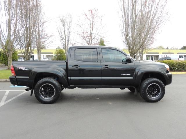 2008 Toyota Tacoma V6 4X4 / DOUBLE CAB / TRD-SPORT Pkg / LIFTED   - Photo 4 - Portland, OR 97217