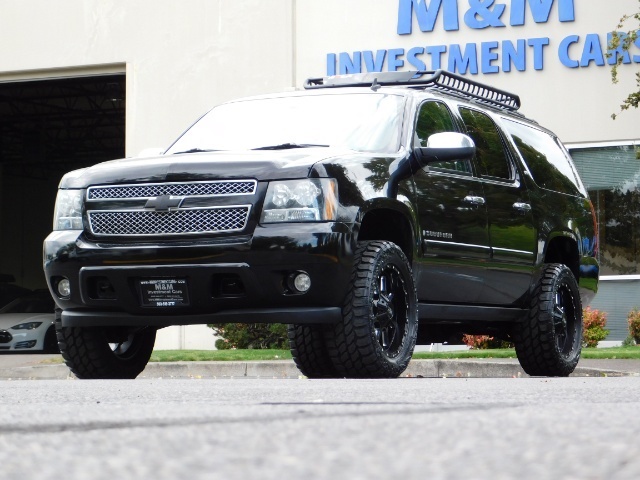 2008 Chevrolet Suburban LTZ 1500 / 4X4 / Navi / Leather / LIFTED LIFTED   - Photo 1 - Portland, OR 97217