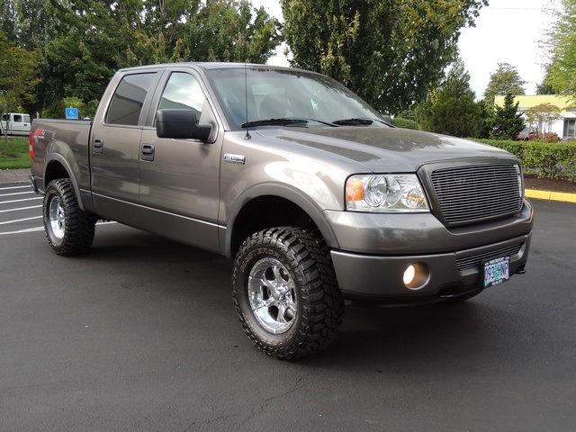 2006 Ford F-150 FX4 OFF ROAD / 4X4 / Crew Cab / LIFTED LIFTED   - Photo 2 - Portland, OR 97217