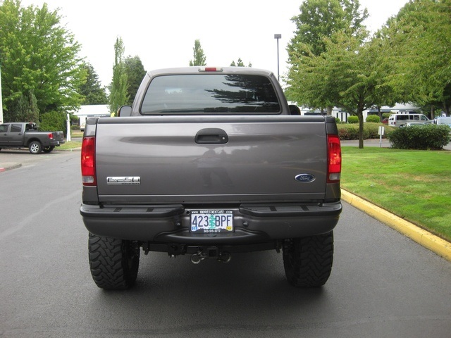 2005 Ford F-250 Super Duty XLT/ 4WD/DIESEL/ Leather /LIFTED   - Photo 4 - Portland, OR 97217