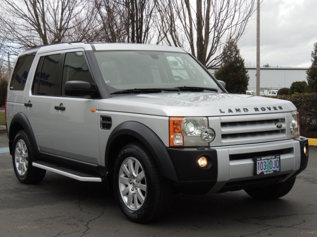 2005 Land Rover LR3 SE / 4X4 / 3rd Row Seat / Navigation / Loaded   - Photo 2 - Portland, OR 97217