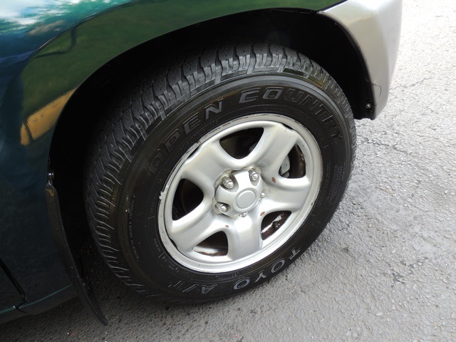 2003 Toyota RAV4 Newer Tires/Water Pump/Timing Belt Low Miles   - Photo 35 - Portland, OR 97217