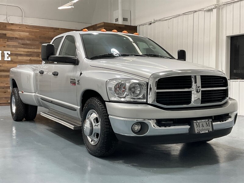 2007 Dodge Ram 3500 SLT BIG HORN 2WD / 5.9L DIESEL / DUALLY /6-SPEED  / LONG BED / BRAND NEW SET OF TIRES / BRAND NEW CLUTCH / ZERO RUST / ONLY 97,000 MILES