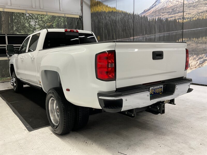 2016 Chevrolet Silverado 3500 LTZ Z71 Off Rd 4X4 / 6.6L DIESEL / DUALLY / LOADED  / Leather w. Heated & Cooled Seats / Rear Airbags / Dually - Photo 7 - Gladstone, OR 97027