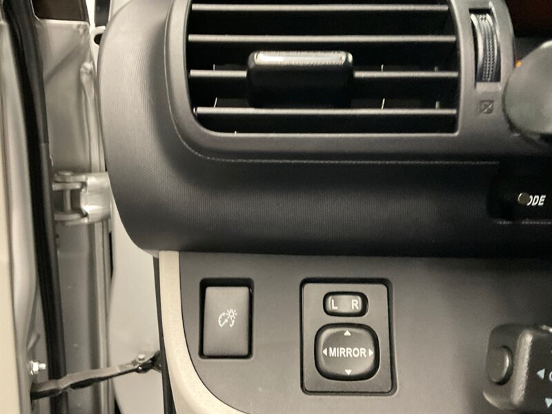 2013 Scion iQ 2Dr Hatchback / Auto   - Photo 32 - Gladstone, OR 97027