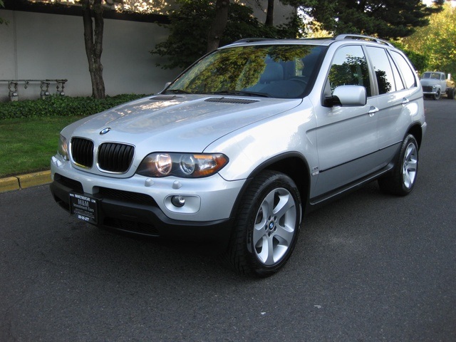 2005 BMW X5 3.0i   - Photo 1 - Portland, OR 97217