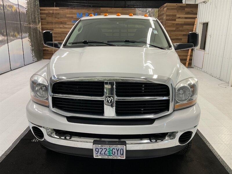 2006 Dodge Ram 2500 4x4 SLT 5.9L DIESEL / DUALLY / FLAT BED / 6-SPEED  / LONG BED / DUALLY / MANUAL / LOCAL OREGON / RUST FREE / 96,000 MILES - Photo 5 - Gladstone, OR 97027