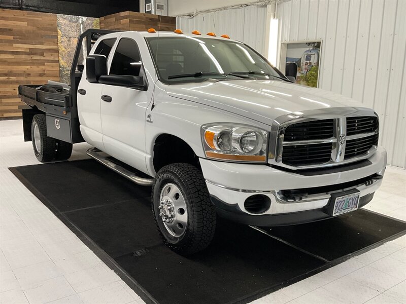 2006 Dodge Ram 2500 4x4 SLT 5.9L DIESEL / DUALLY / FLAT BED / 6-SPEED  / LONG BED / DUALLY / MANUAL / LOCAL OREGON / RUST FREE / 96,000 MILES - Photo 2 - Gladstone, OR 97027