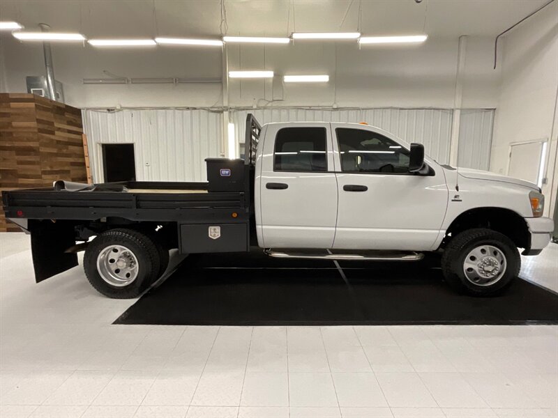 2006 Dodge Ram 2500 4x4 SLT 5.9L DIESEL / DUALLY / FLAT BED / 6-SPEED  / LONG BED / DUALLY / MANUAL / LOCAL OREGON / RUST FREE / 96,000 MILES - Photo 4 - Gladstone, OR 97027