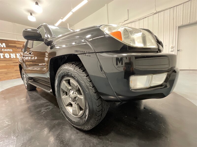 2005 Toyota 4Runner Limited Sport Utility 4X4 / 4.7L V8 / 57,000 MILES  / NO RUST / Excel Cond - Photo 52 - Gladstone, OR 97027
