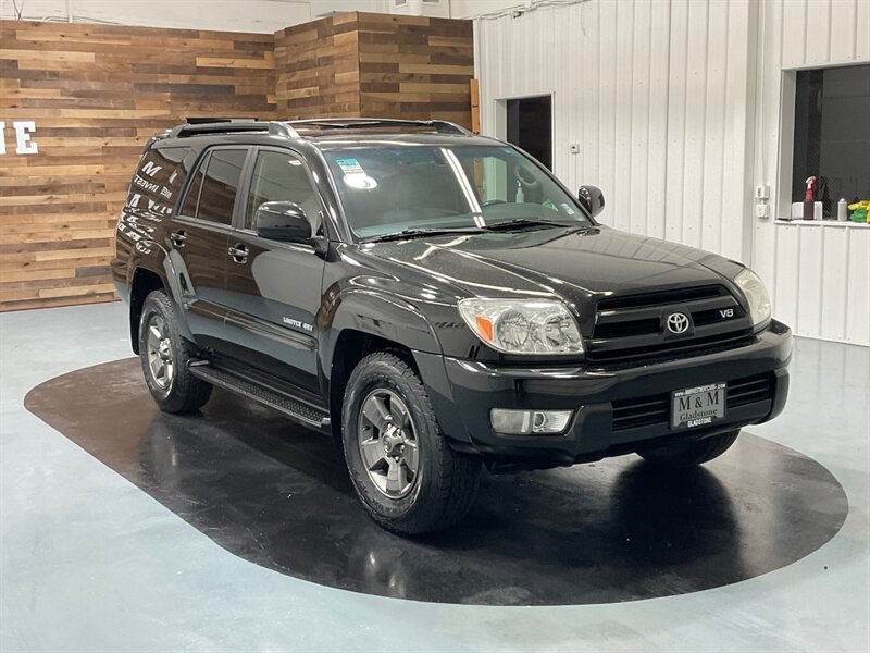 2005 Toyota 4Runner Limited Sport Utility 4X4 / 4.7L V8 / 57,000 MILES  / NO RUST / Excel Cond - Photo 2 - Gladstone, OR 97027