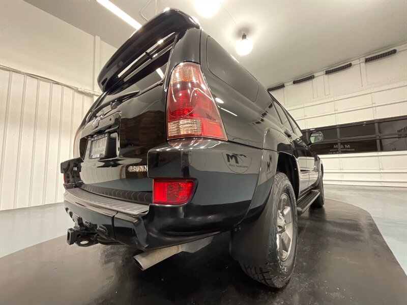 2005 Toyota 4Runner Limited Sport Utility 4X4 / 4.7L V8 / 57,000 MILES  / NO RUST / Excel Cond - Photo 54 - Gladstone, OR 97027