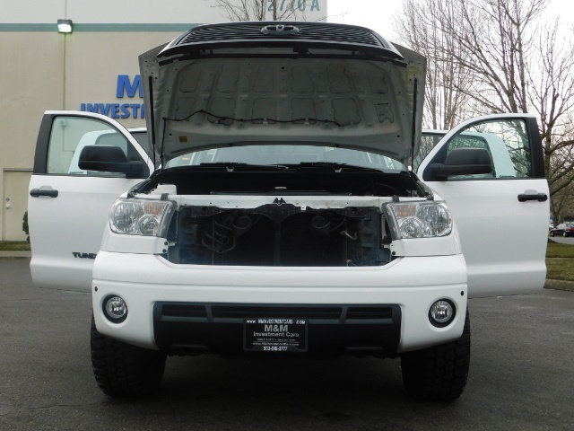 2012 Toyota Tundra Limited / Crew Cab / TRD Off Rd / 4X4 / LIFTED   - Photo 31 - Portland, OR 97217