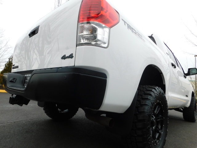 2012 Toyota Tundra Limited / Crew Cab / TRD Off Rd / 4X4 / LIFTED   - Photo 10 - Portland, OR 97217